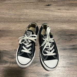 Little Girl Converse Sz 13
